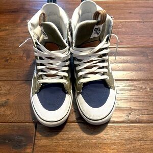 VANS Hightops. Custom Build